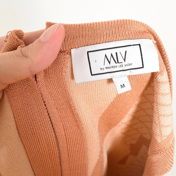 NWT MLV Intarsia Knit Bodycon Mini Dress - Picture 3 of 7